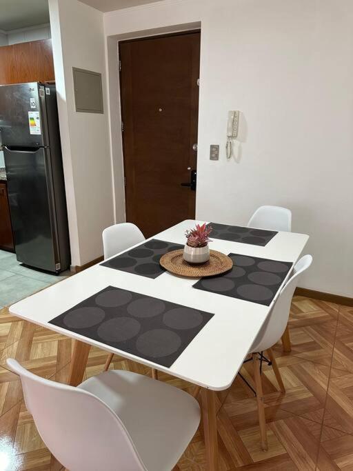Comodo Departamento III 산티아고 외부 사진